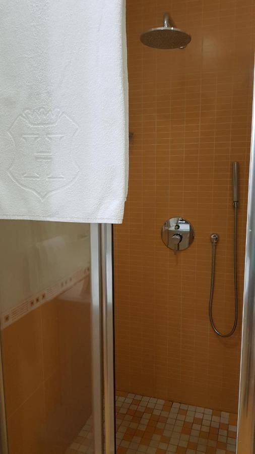 Apartamento Hulk Vrsac Exterior foto